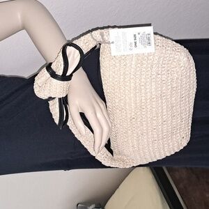 Straw Bow Bag Clutch- Beige